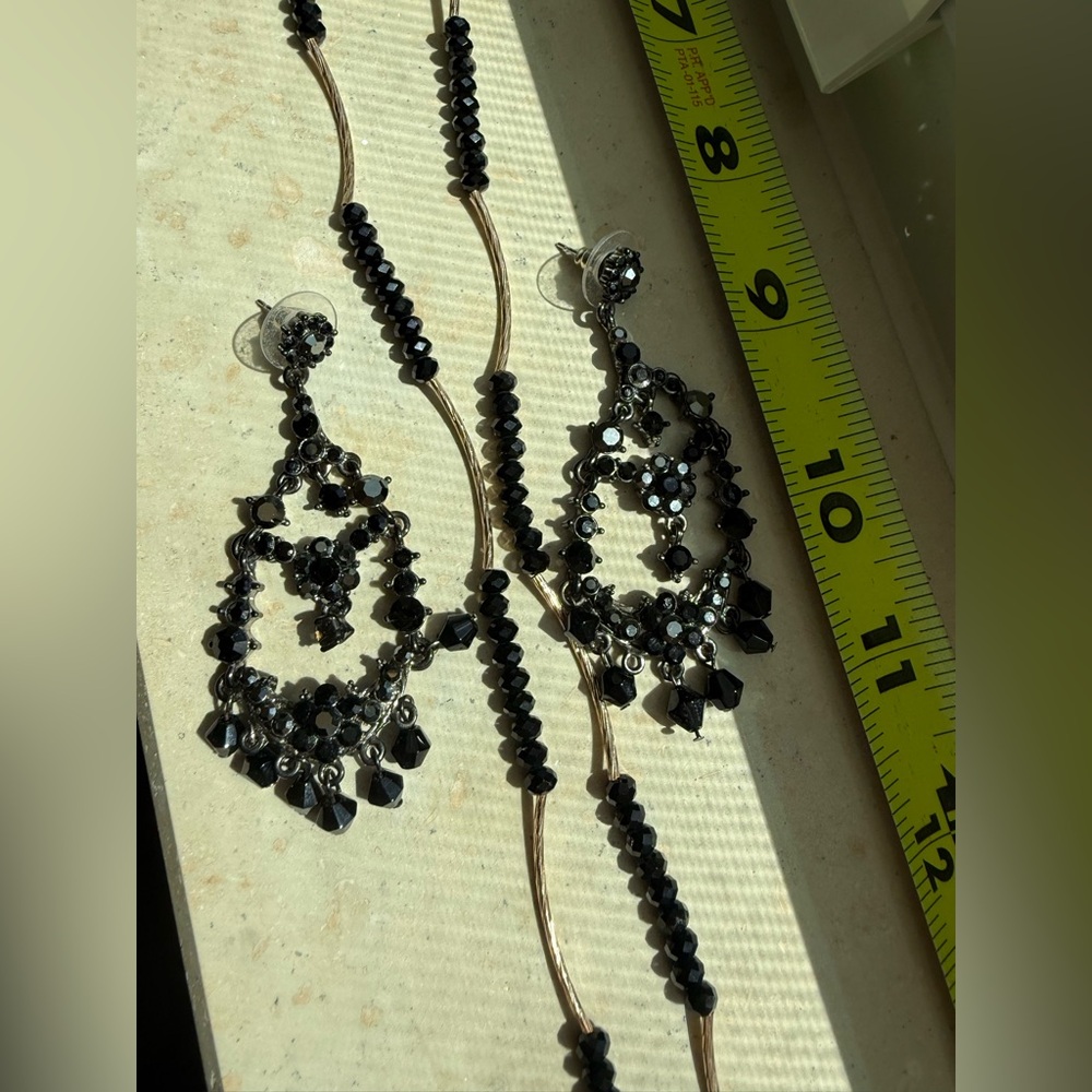 🆕 Beaded Hematite 42”Necklace + Matching Earrings Set 🖤